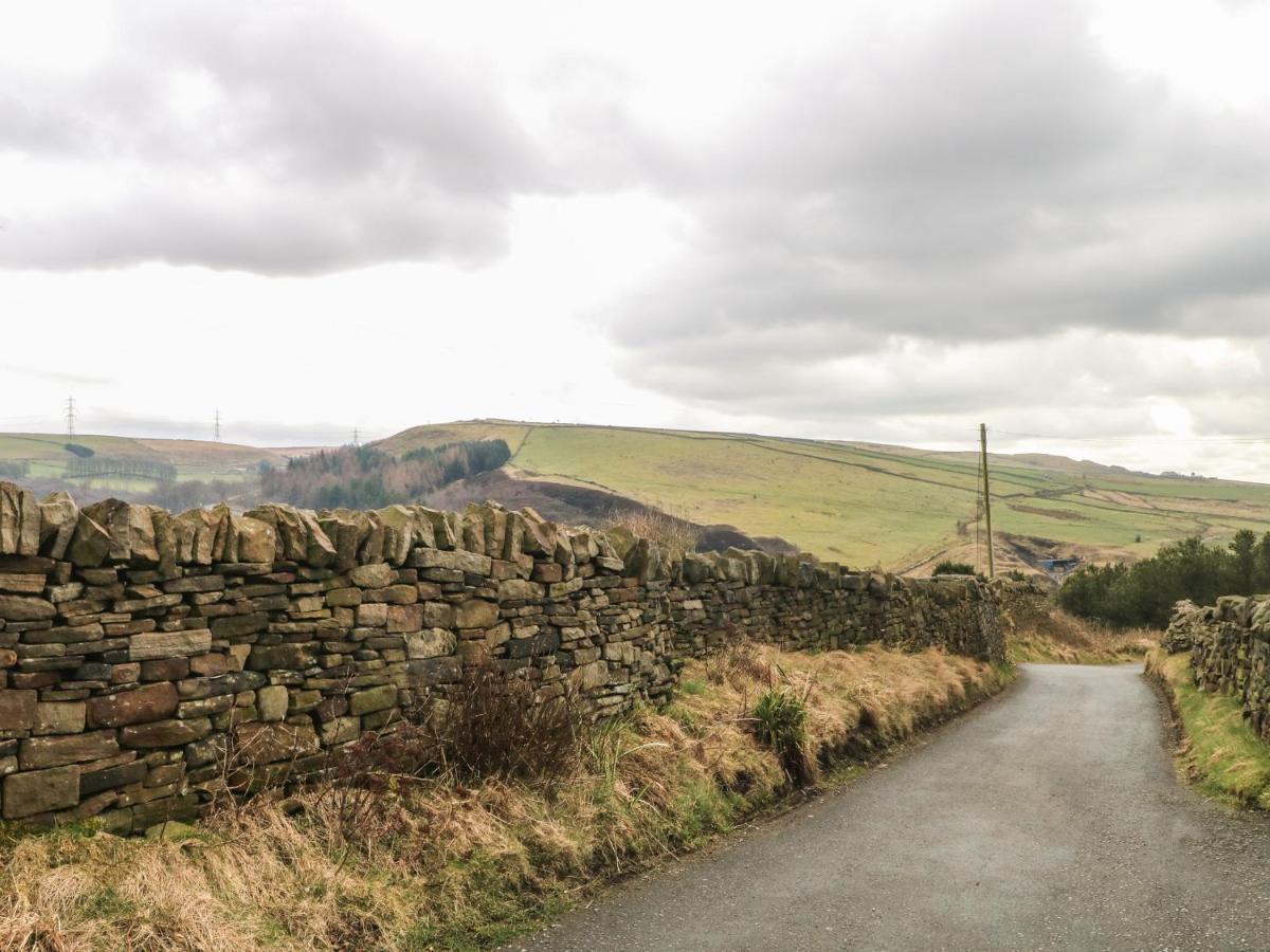 Rough Bank Barn Villa Rochdale Exterior photo