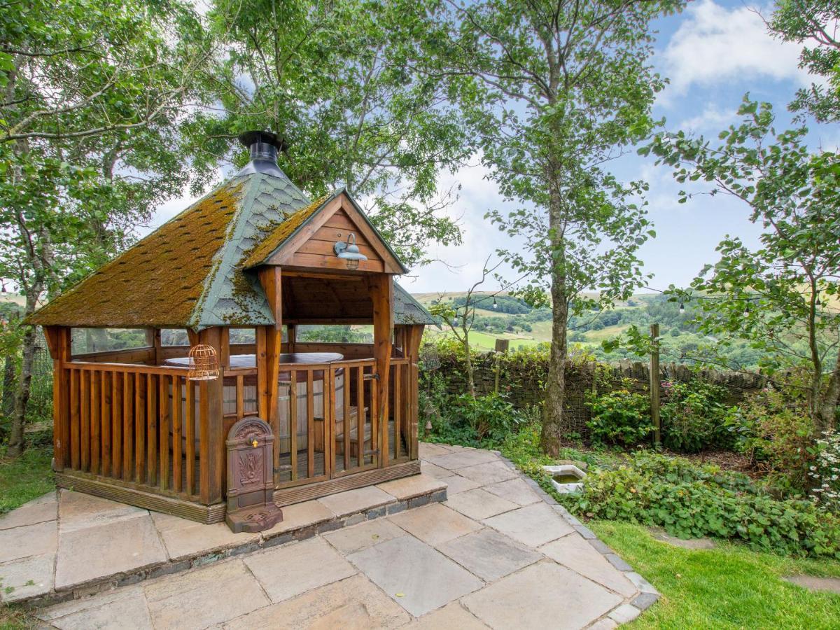 Rough Bank Barn Villa Rochdale Exterior photo