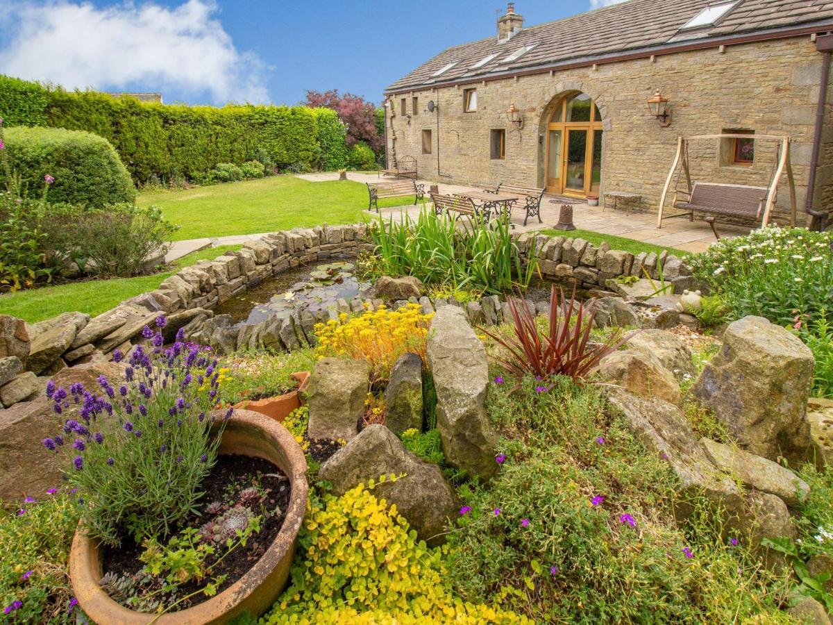 Rough Bank Barn Villa Rochdale Exterior photo