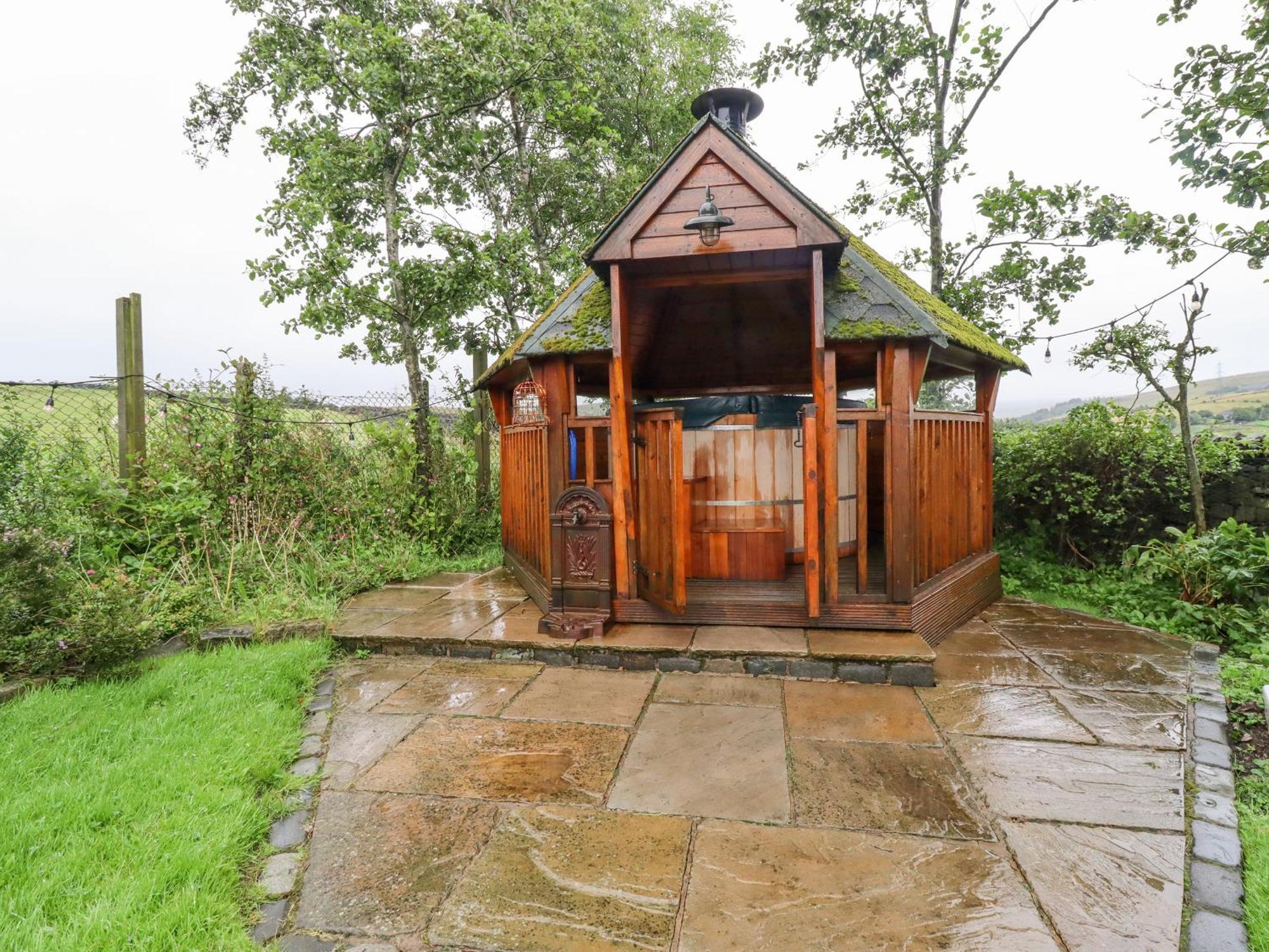 Rough Bank Barn Villa Rochdale Exterior photo